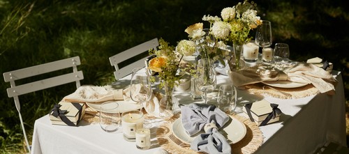 The Simple Way To Upgrade Your Summer Tablescape