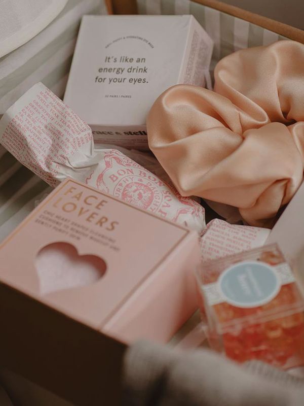 36 Beautiful Gifts For Brides & Bridesmaids