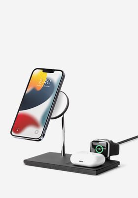 Snap 3-in-1 Magnetic Wireless Charger from Native Union