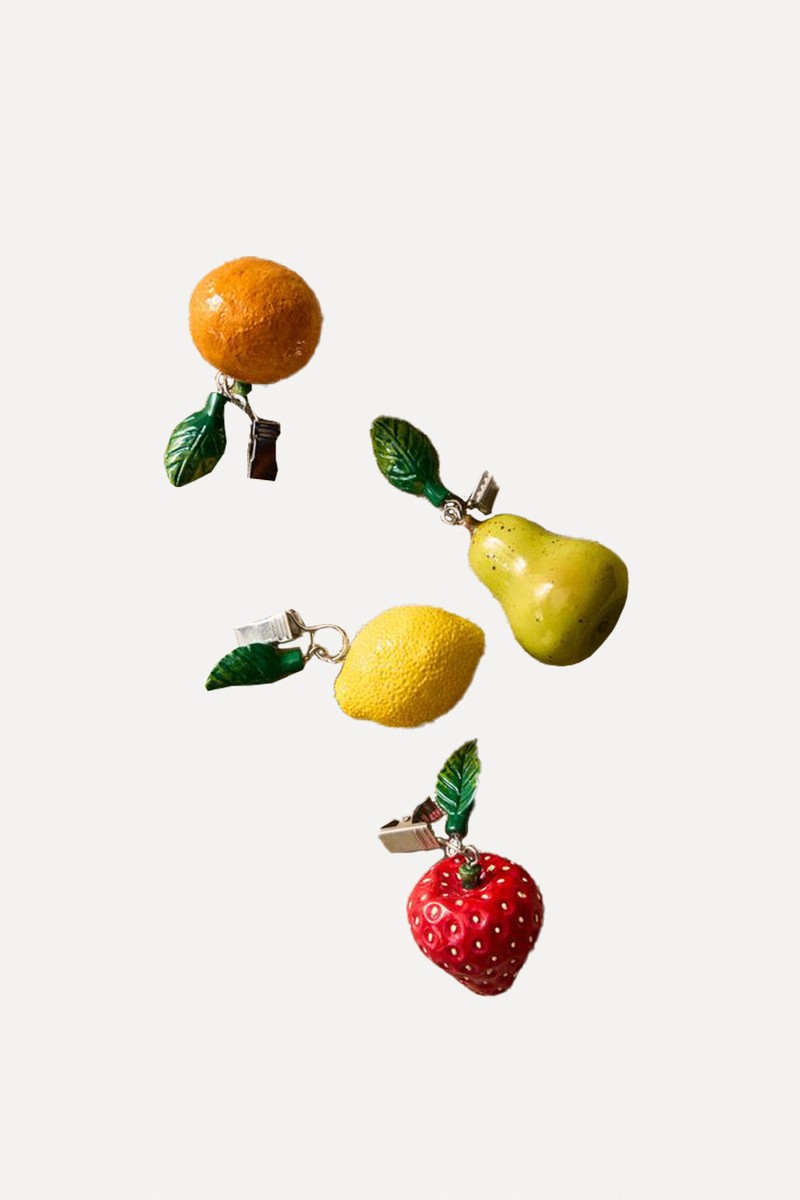 Pack Of 4 Fruit-Shaped Tablecloth Peg from Zara Home
