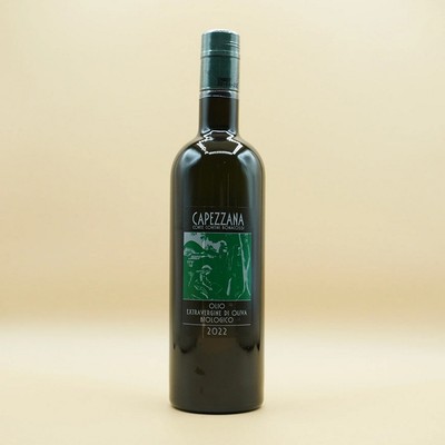 Organic Extra Virgin Olive Oil from Capezzana