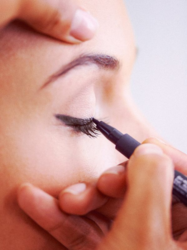 Eyeliner Hacks Everyone Should Know