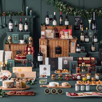 The Ultimate Hamper, £5,000 | Harrods