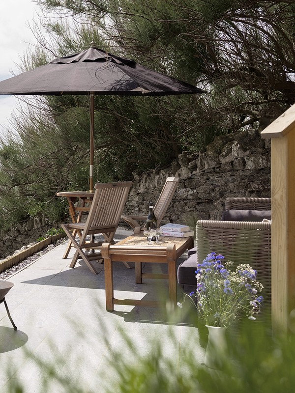 13 Beautiful Beach Houses To Rent This Summer
