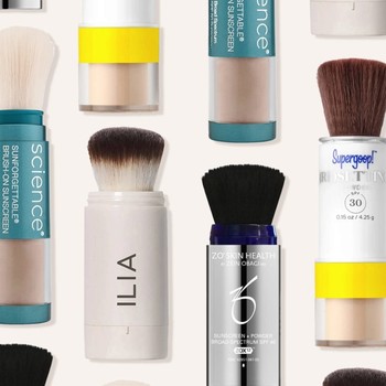 Powdered Sunscreens: 5 We Love & How They Work 