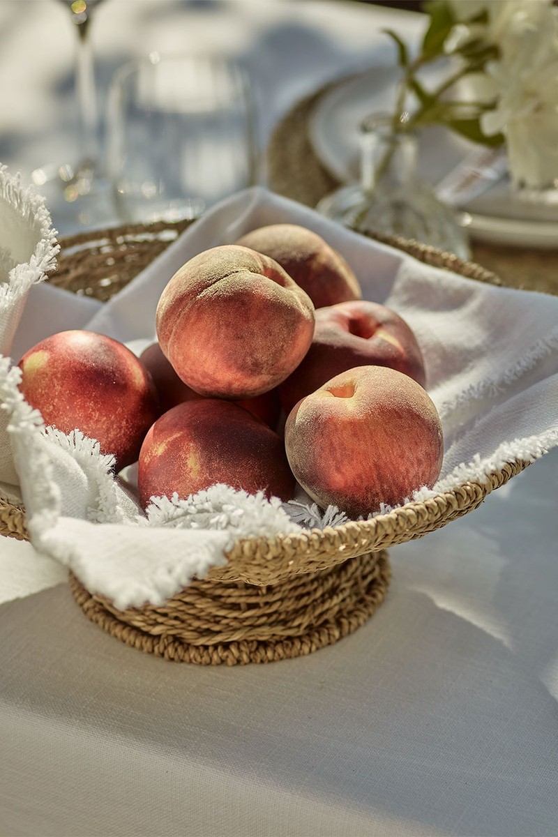 Seagrass Footed Bowl from The White Company