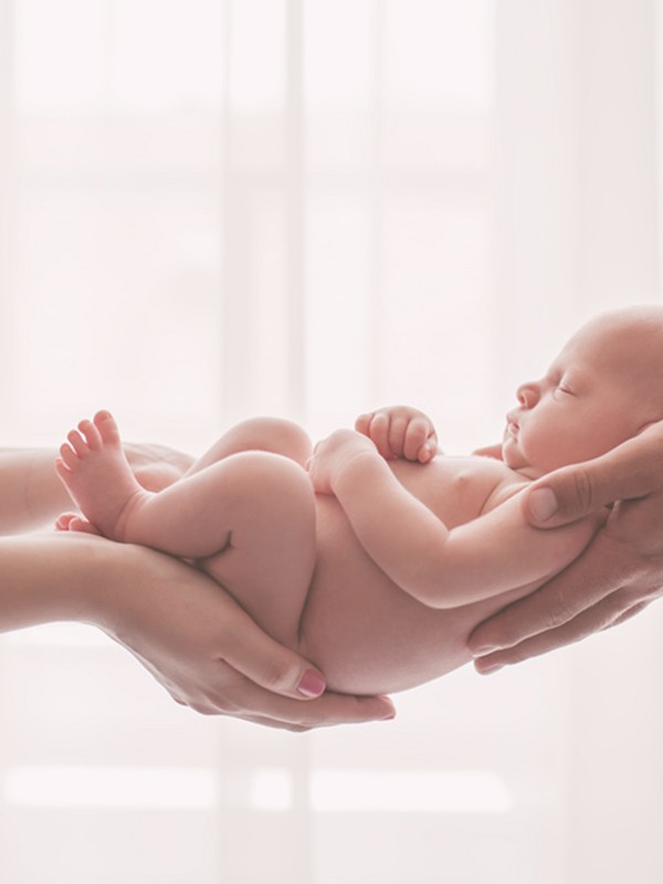 This Dating Agency Matches Single People Who Want A Baby