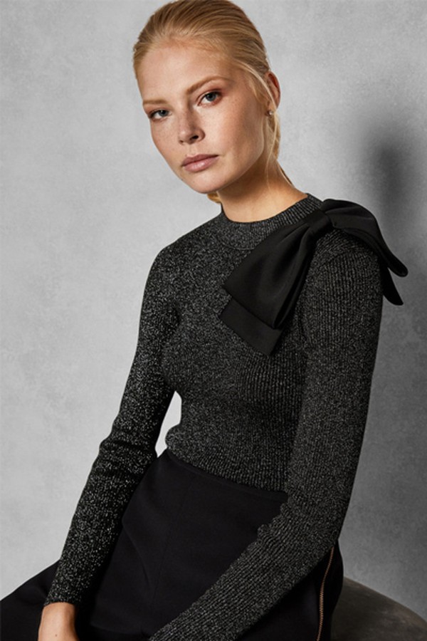 LIZZIIA Statement Bow Jumper