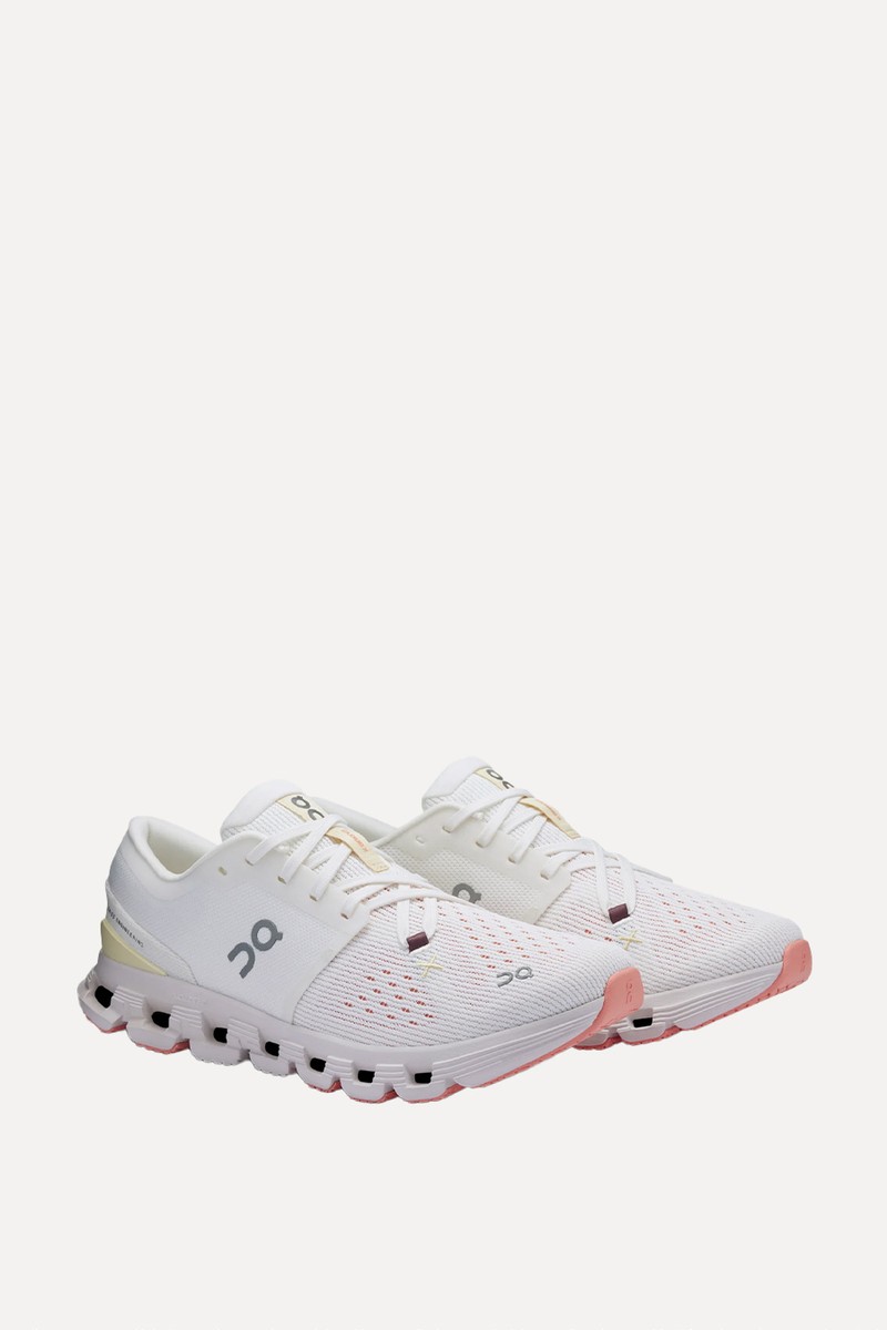 Cloud X4 Trainers from ON