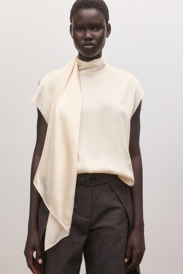 100% Silk Blouse With Foulard Collar from Mango