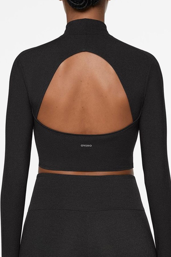 Comfortlux High-Neck Long-Sleeved Crop T-Shirt from Oysho