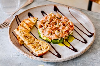 Salmon & Avocado Tartare With Dill & Balsamic Glaze