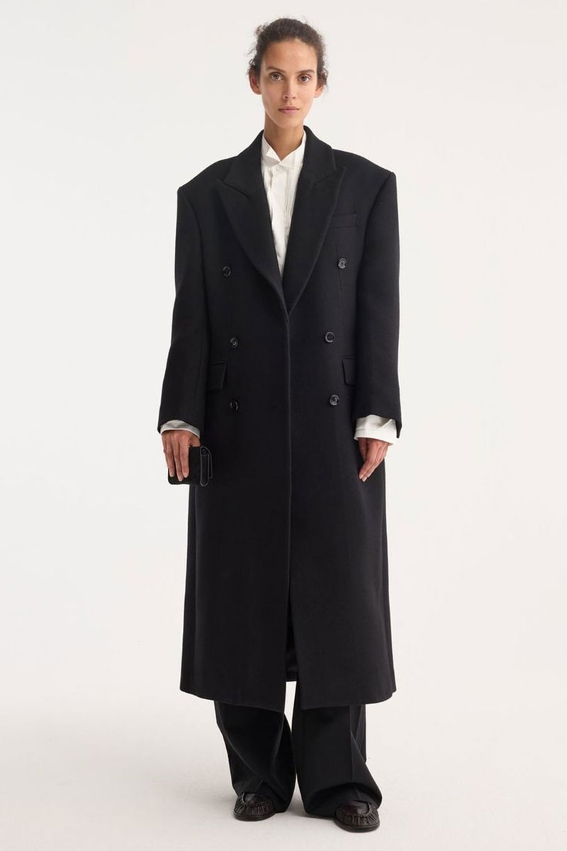 Hourglass Wool Coat from Róhe 