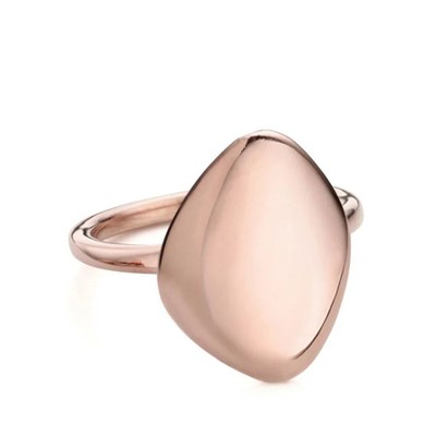 Nura Teardrop Ring in Rose Gold