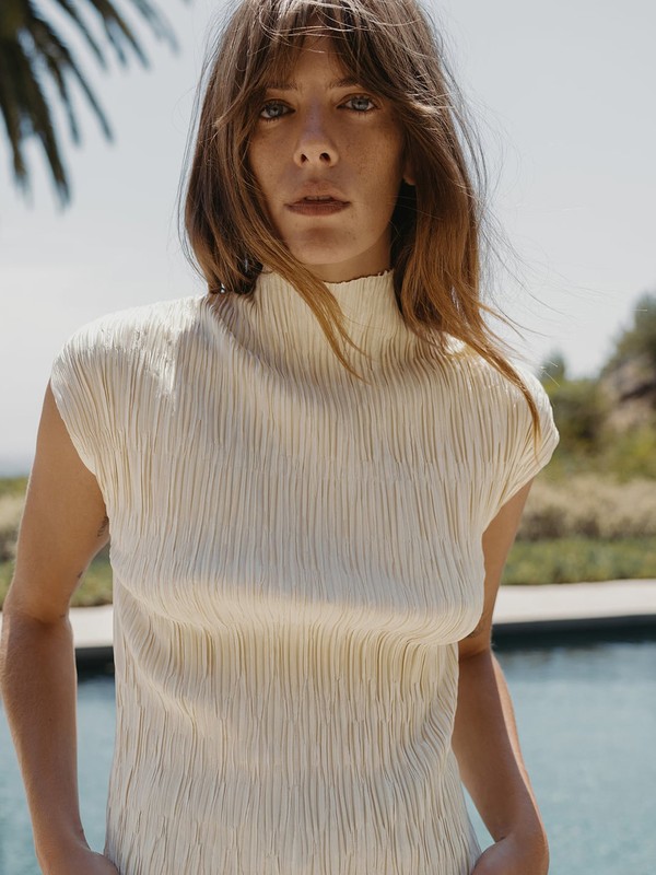 28 New High-Street Hits