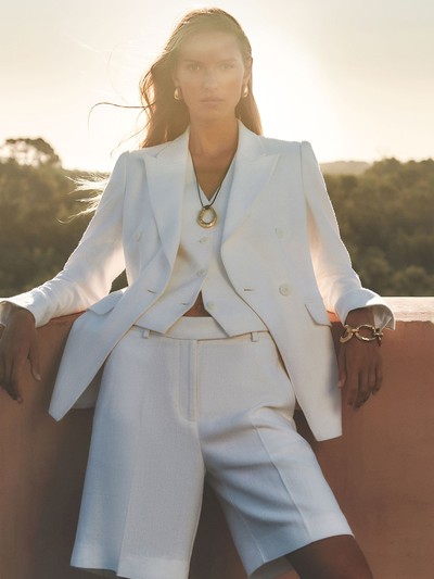 The Round Up: Short Suits