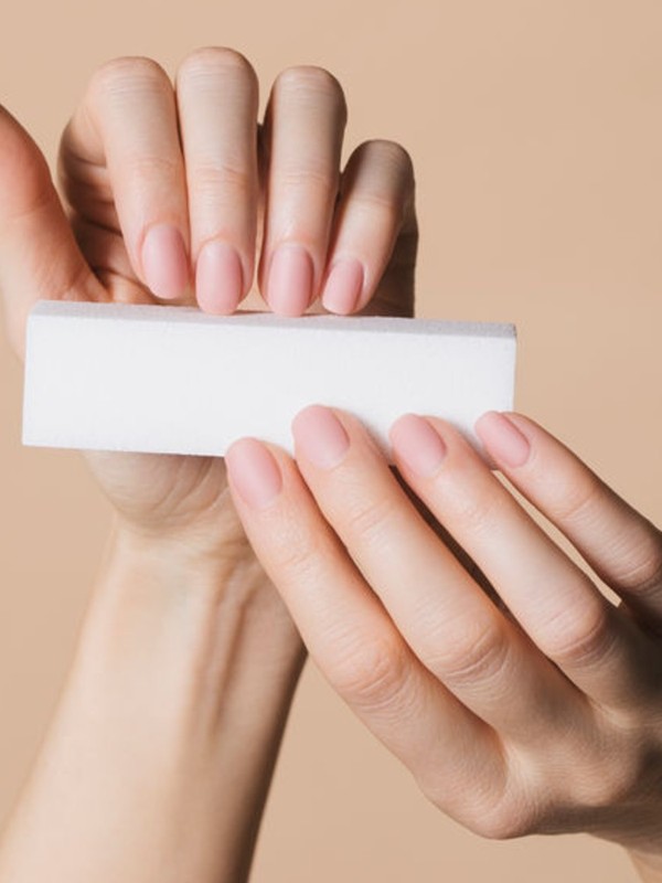 How To Remove Your Gel Nails At Home 
