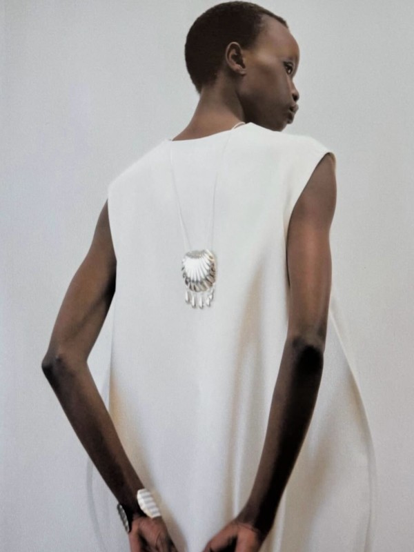 The Round Up: Pendant Necklaces 