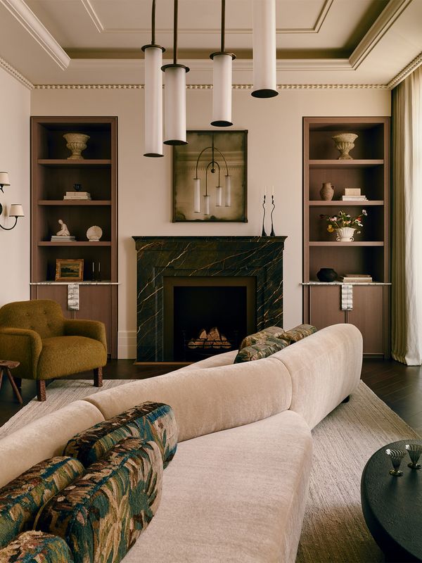 Take The Tour Of This New London Townhouse
