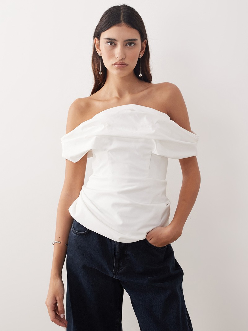 Tova Tapered Curved Leg Jeans With Roll Hem