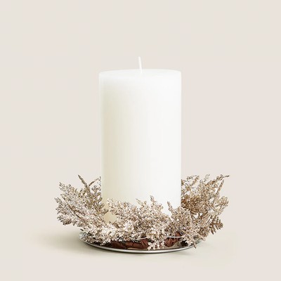 Pillar Wreath Light Up Candle