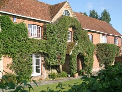 Bridge Farmhouse