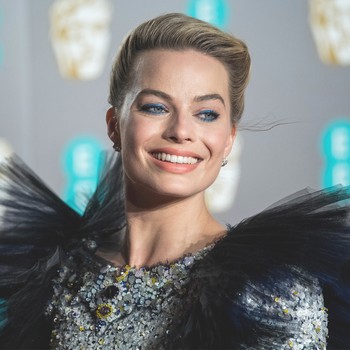 Margot Robbie's Make-Up Artist Reveals Her Beauty Rules