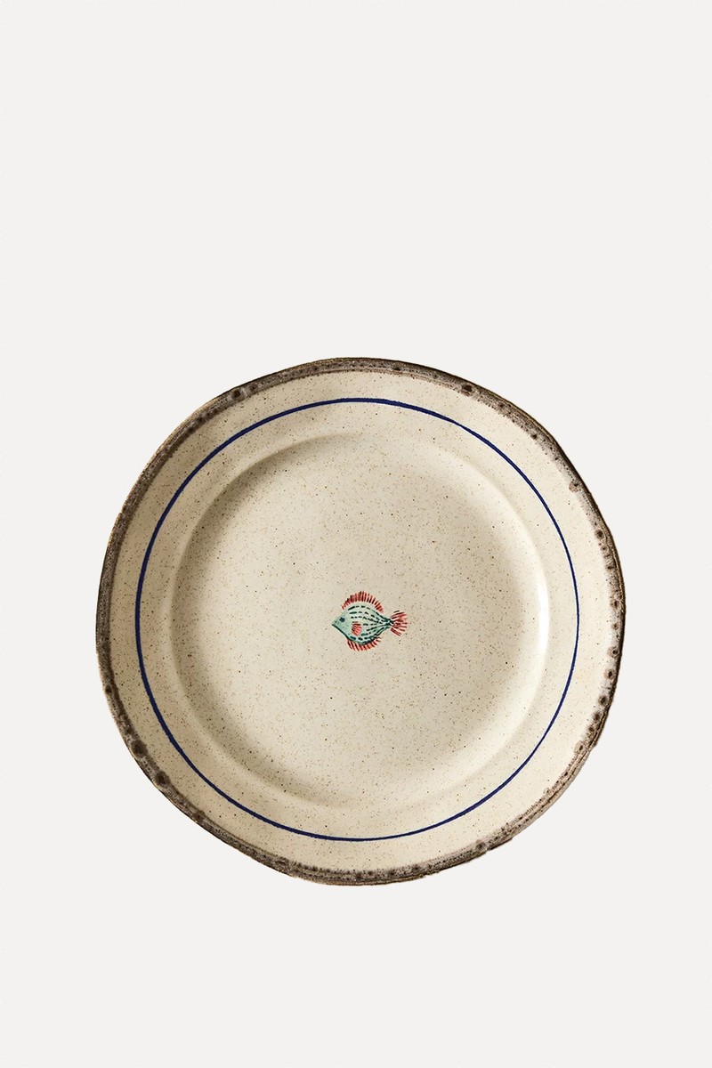 Fish-Shaped Stoneware Dinner Plate from ZARA