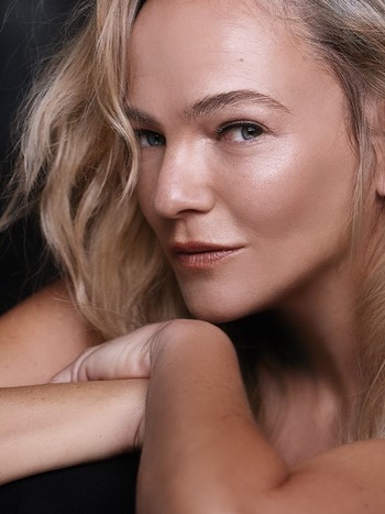 An A-List Aesthetician Share Her Golden Skin Rules