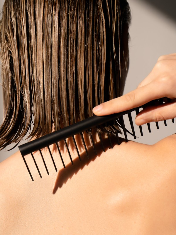 A Trichologist’s Tips For Making Your Hair Grow Faster 