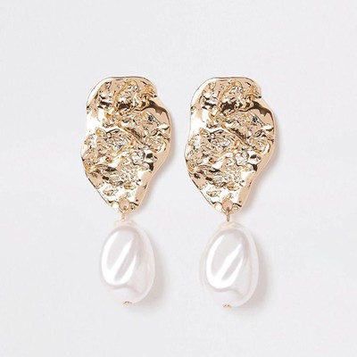 Gold Tone Pearl Drop Earrings