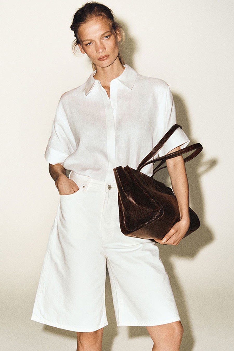 Oversized Short-Sleeved Linen Shirt