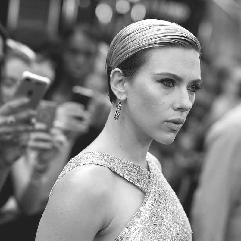 Should Scarlett Johansson Really Be Playing A Trans Man In Her New Film?