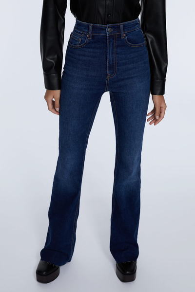 Flared Split-Hem Jeans 