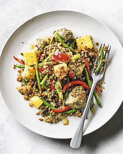 Thai Chicken & Grains With Pineapple