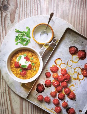 Dahl With Roasted Tomatoes