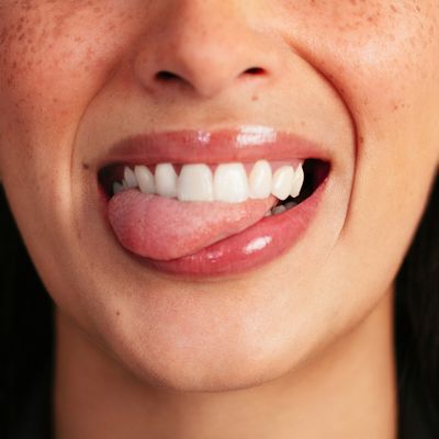 Should You Be Tongue Scraping?