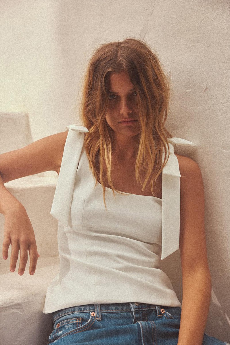 Stretch Top With Bows