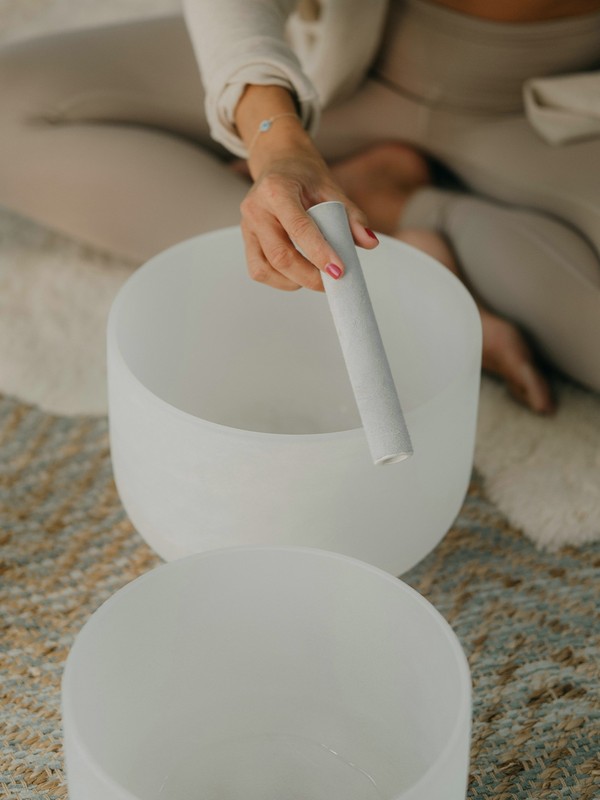 Why Sound Healing Is The Mind-Body Therapy Everyone’s Talking About