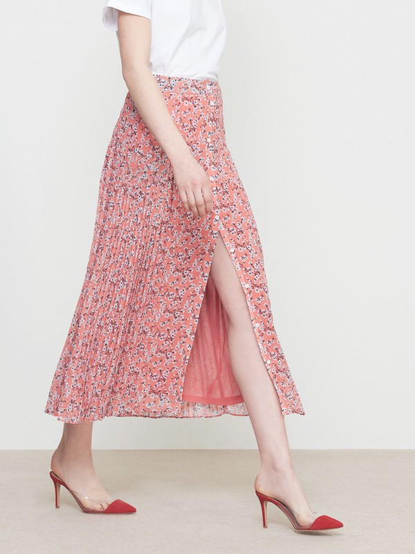 18 Floral Skirts For Summer