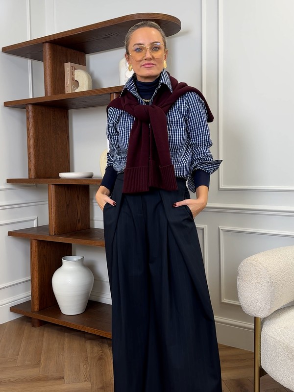 See How Emma Styles 1 Base, 3 Ways