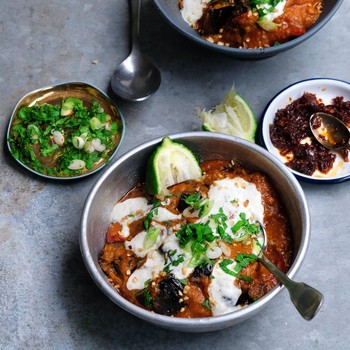 Spicy Peanut Aubergine Curry