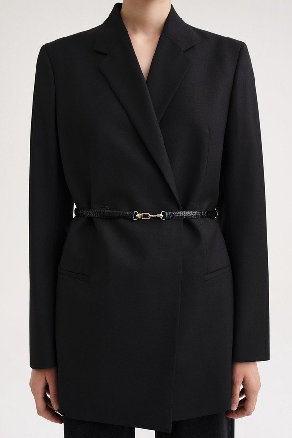 Double Clasp Leather Belt from Totême