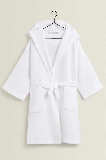 Waffle-Knit Bathrobe from Zara Home