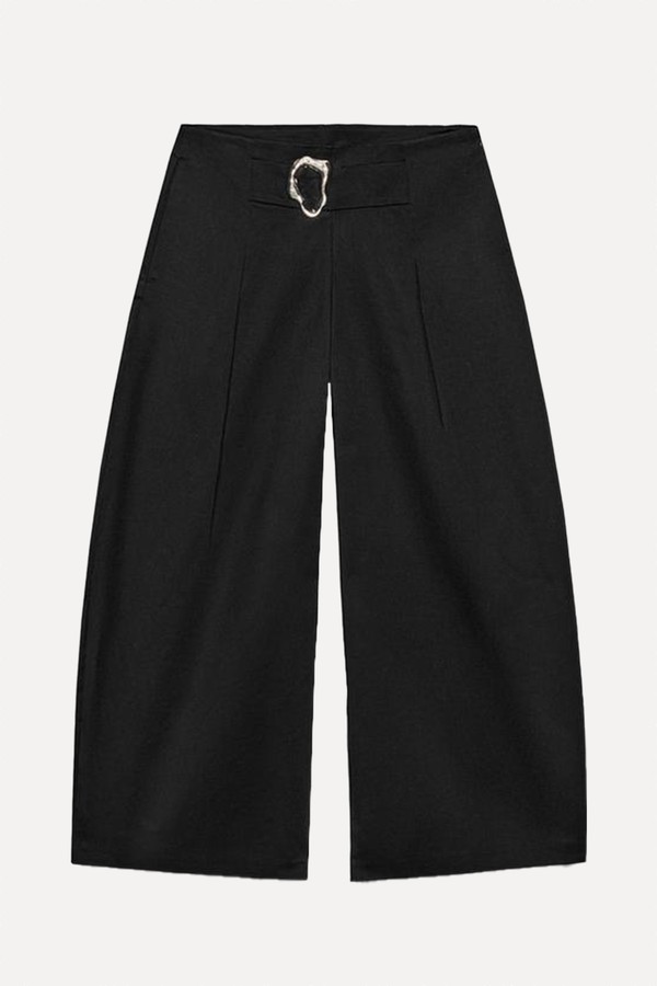 Barrel Trousers With Buckle