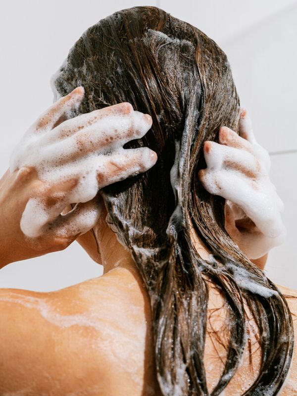 Why You Should You Be Using A Hair Bonder