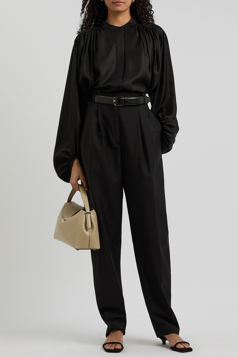 Barrel-Leg Wool-Blend Trousers from Róhe