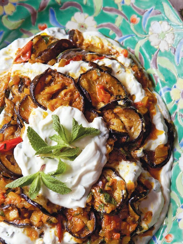 Afghan Yoghurt With Aubergines