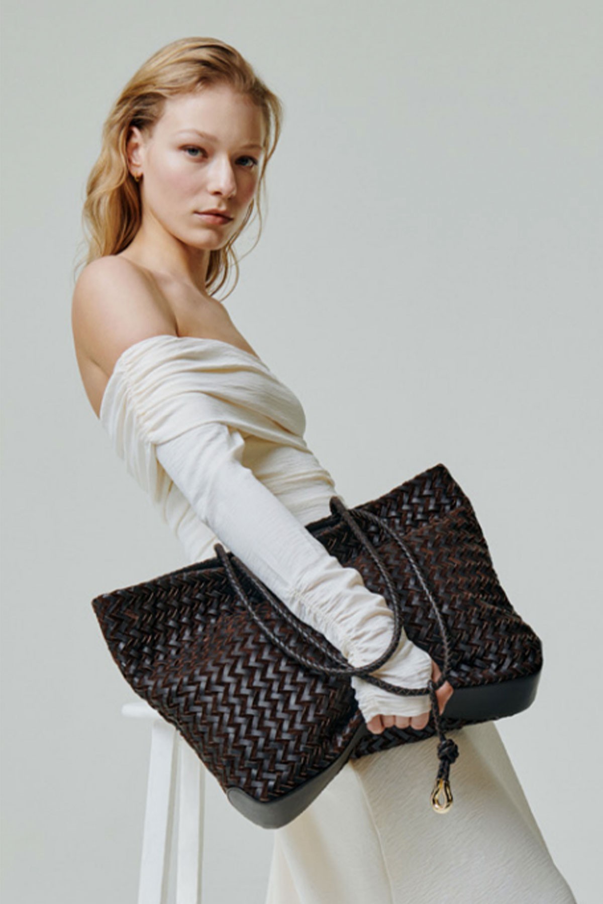 Daxon Textured Leather Tote Bag