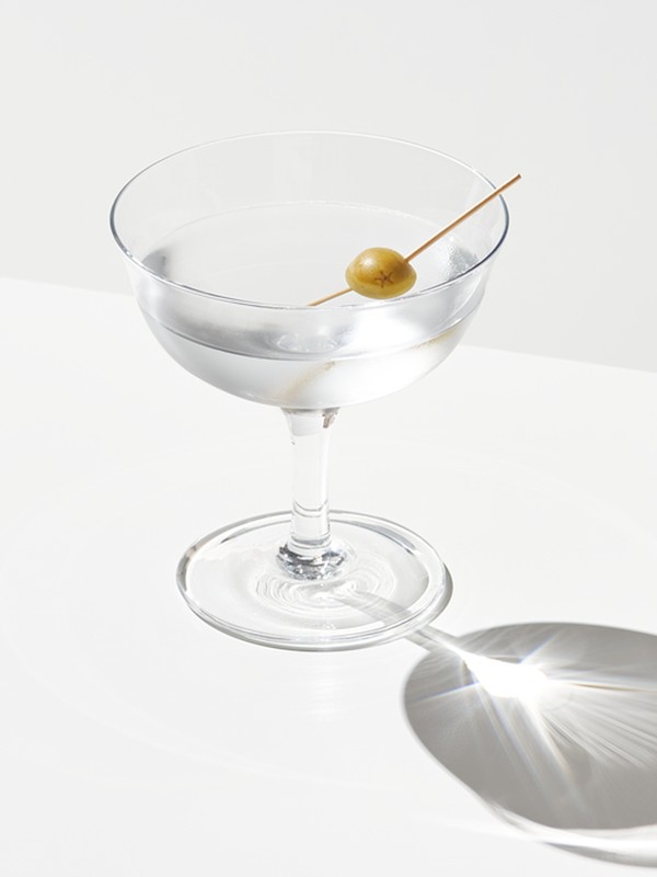 How To Make The Perfect Martini At Home